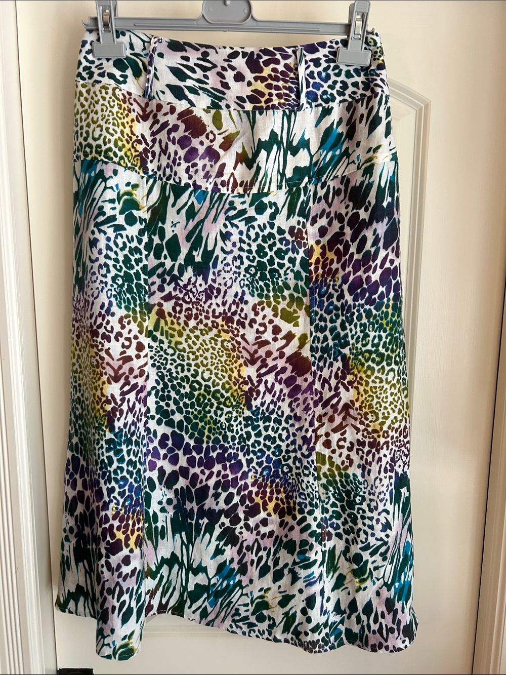 100% Linen Skirt. Size 6